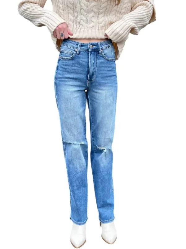 Tummy Control Straight Leg Jeans In Light Wash